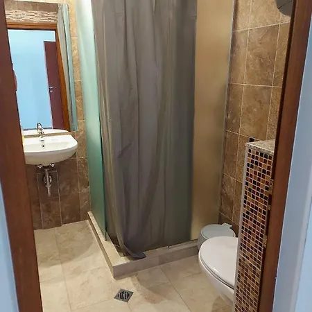 Апартаменты Golden House *