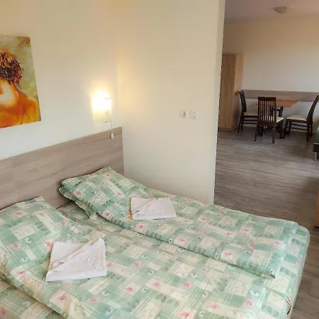 Golden House Apartment Goldstrand