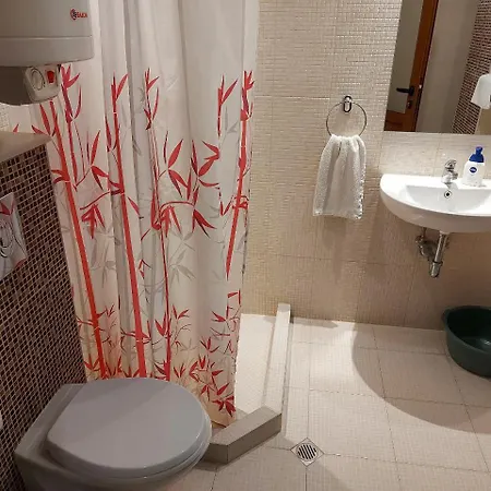 Golden House Апартаменты *