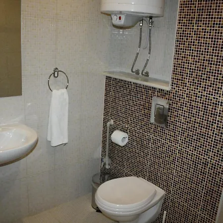 Golden House Апартаменты *