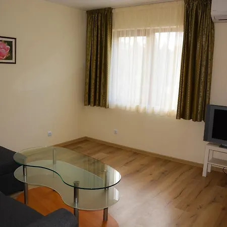 Apartment Golden House *