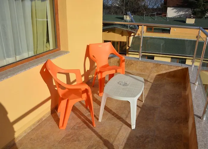 Golden House * Златни пясъци