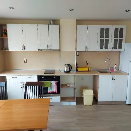 Golden House * Golden Sands